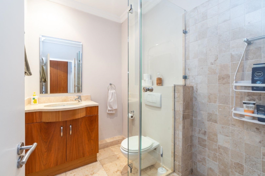 2 Bedroom Property for Sale in Mouille Point Western Cape